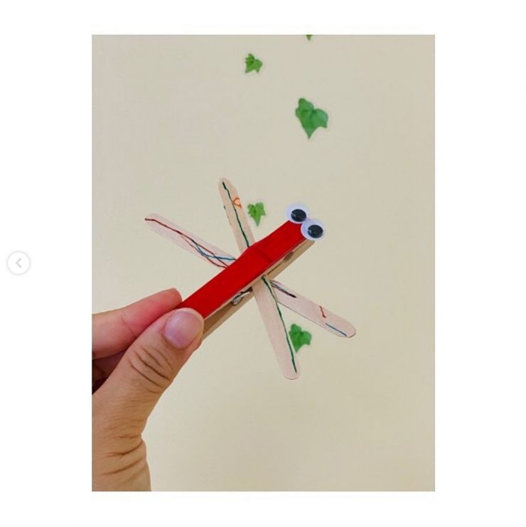 生駒市 保育園 いこいの家NRS トンボの制作遊び (その1) 生駒市 保育園 いこいの家NRS トンボの制作遊び (その1)